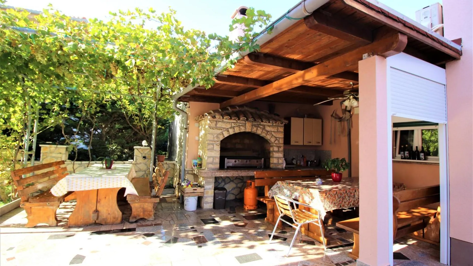 Apartments By The Sea Baska, Krk - 22725 Croatia