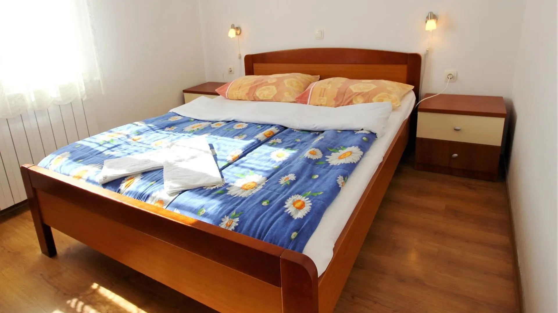 Apartments By The Sea Baska, Krk - 22725 0*, Baska (Krk) Croatia