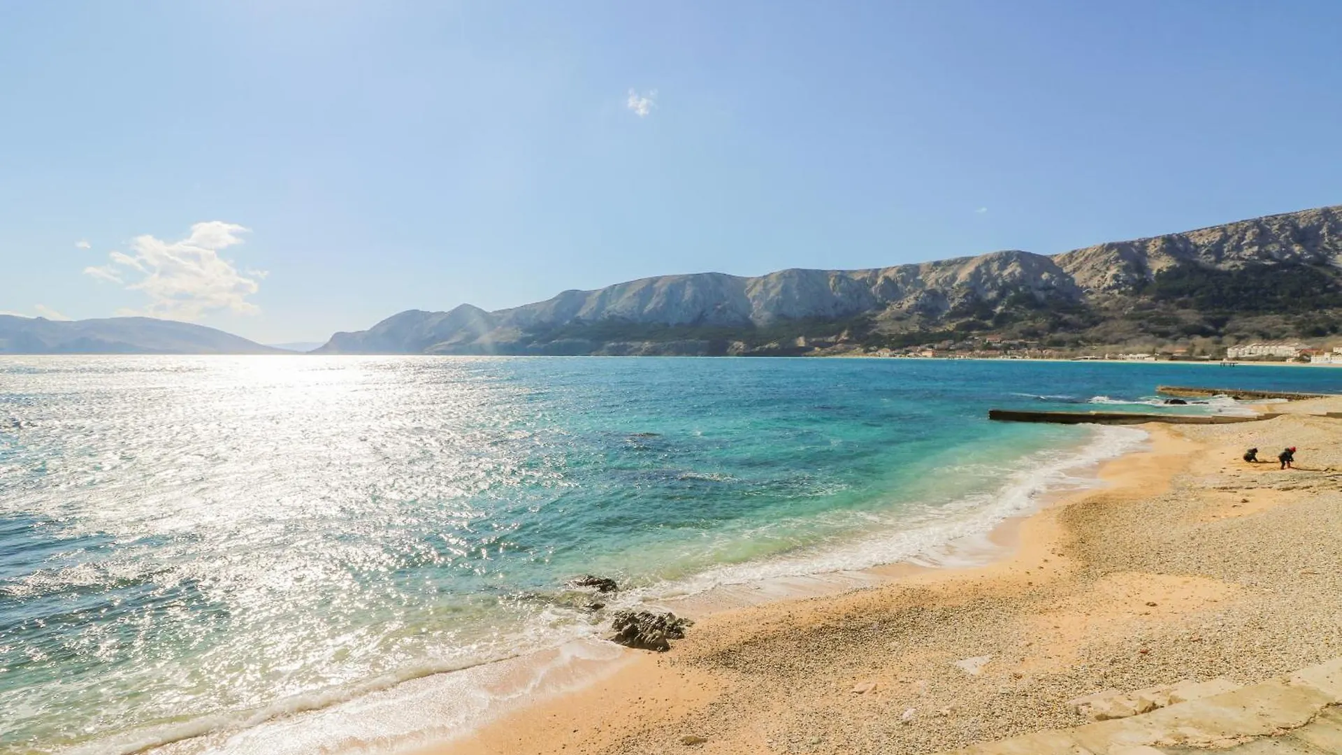 Apartments By The Sea Baska, Krk - 22725  Baska (Krk)