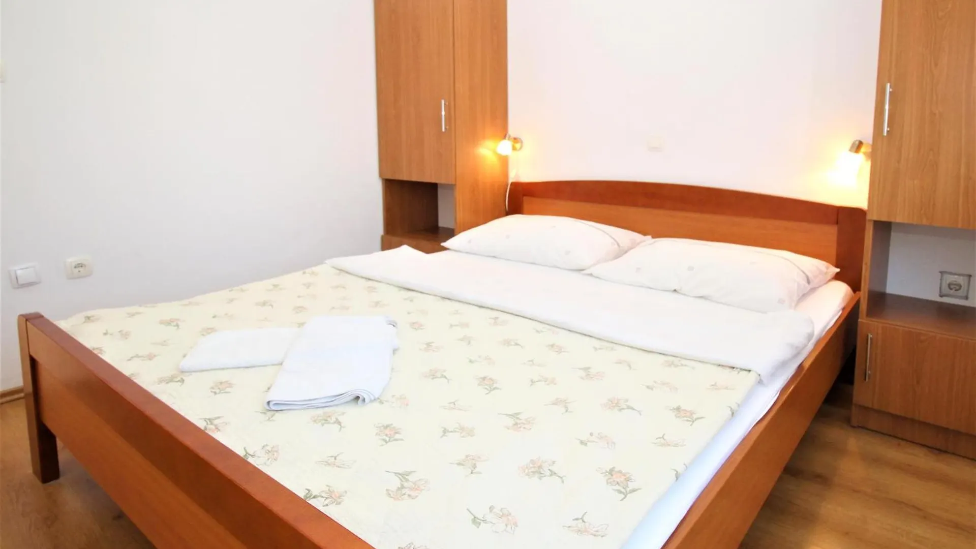 Apartments By The Sea Baska, Krk - 22725 Croatia