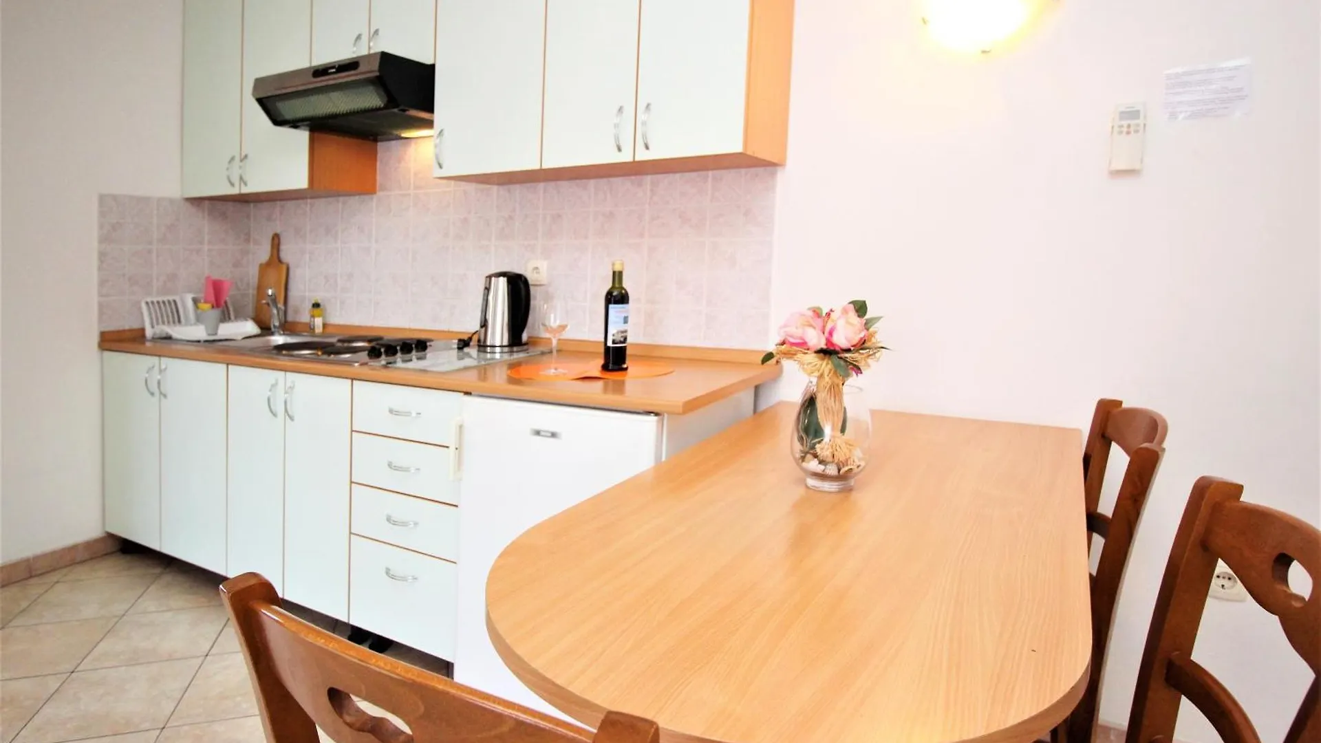 Apartments By The Sea Baska, Krk - 22725  Baska (Krk)