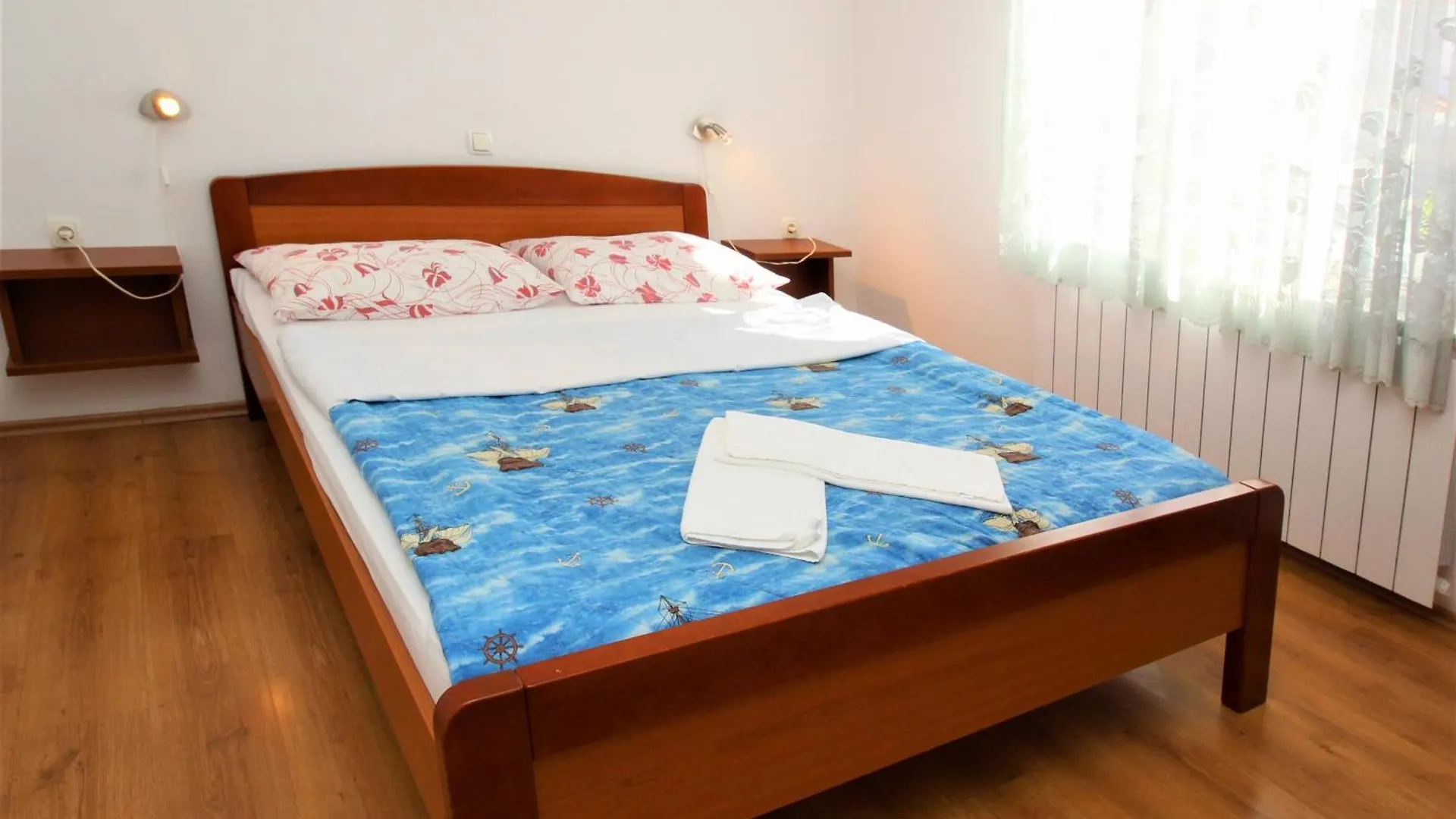 Apartments By The Sea Baska, Krk - 22725 Baska (Krk)