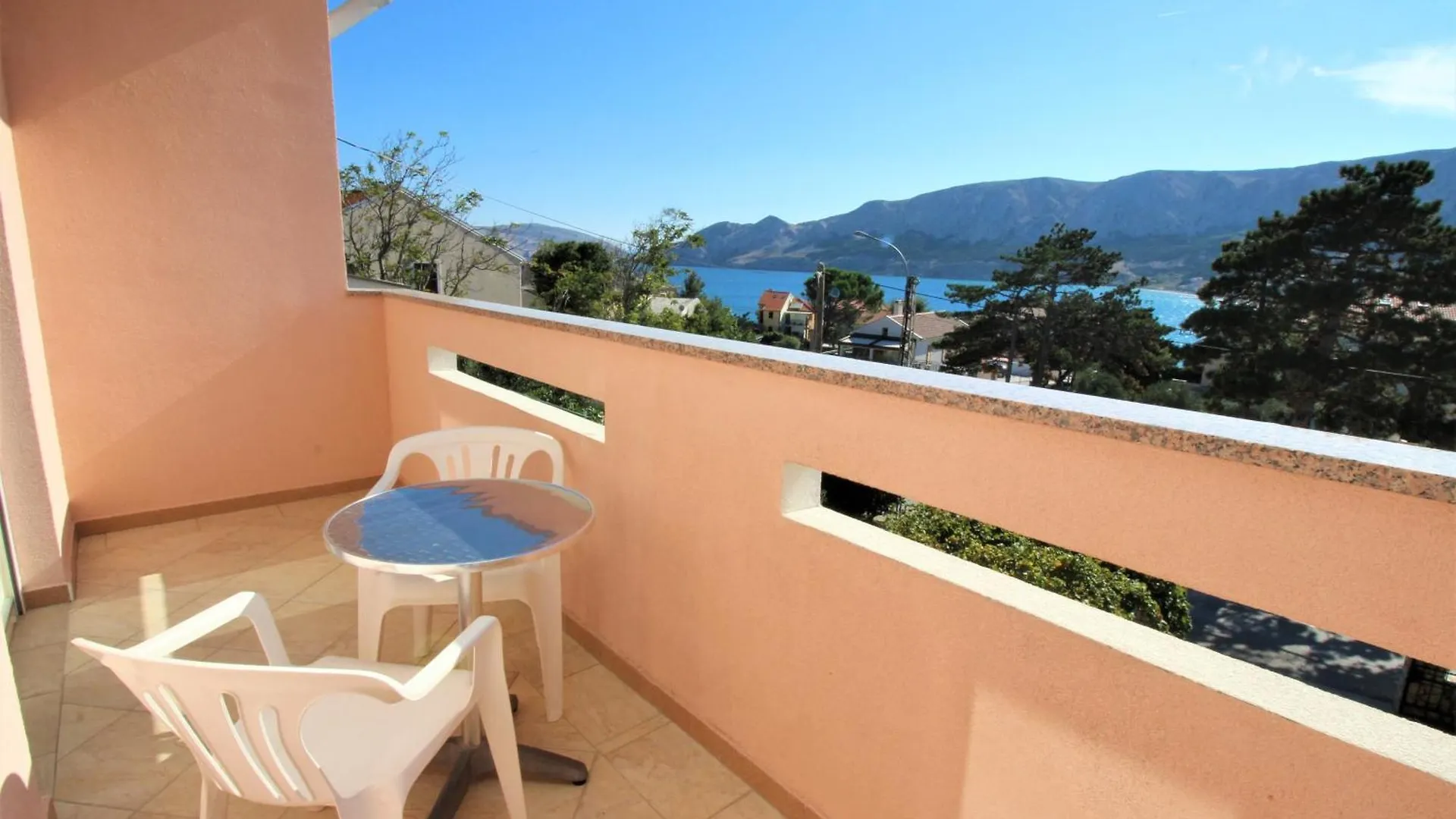 Apartments By The Sea Baska, Krk - 22725 Baska (Krk)