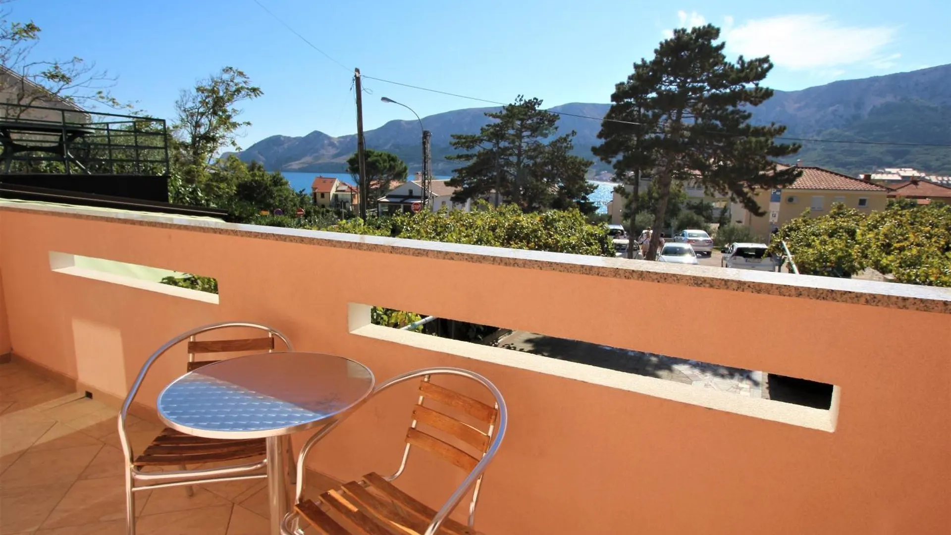 Apartments By The Sea Baska, Krk - 22725 Baska (Krk)