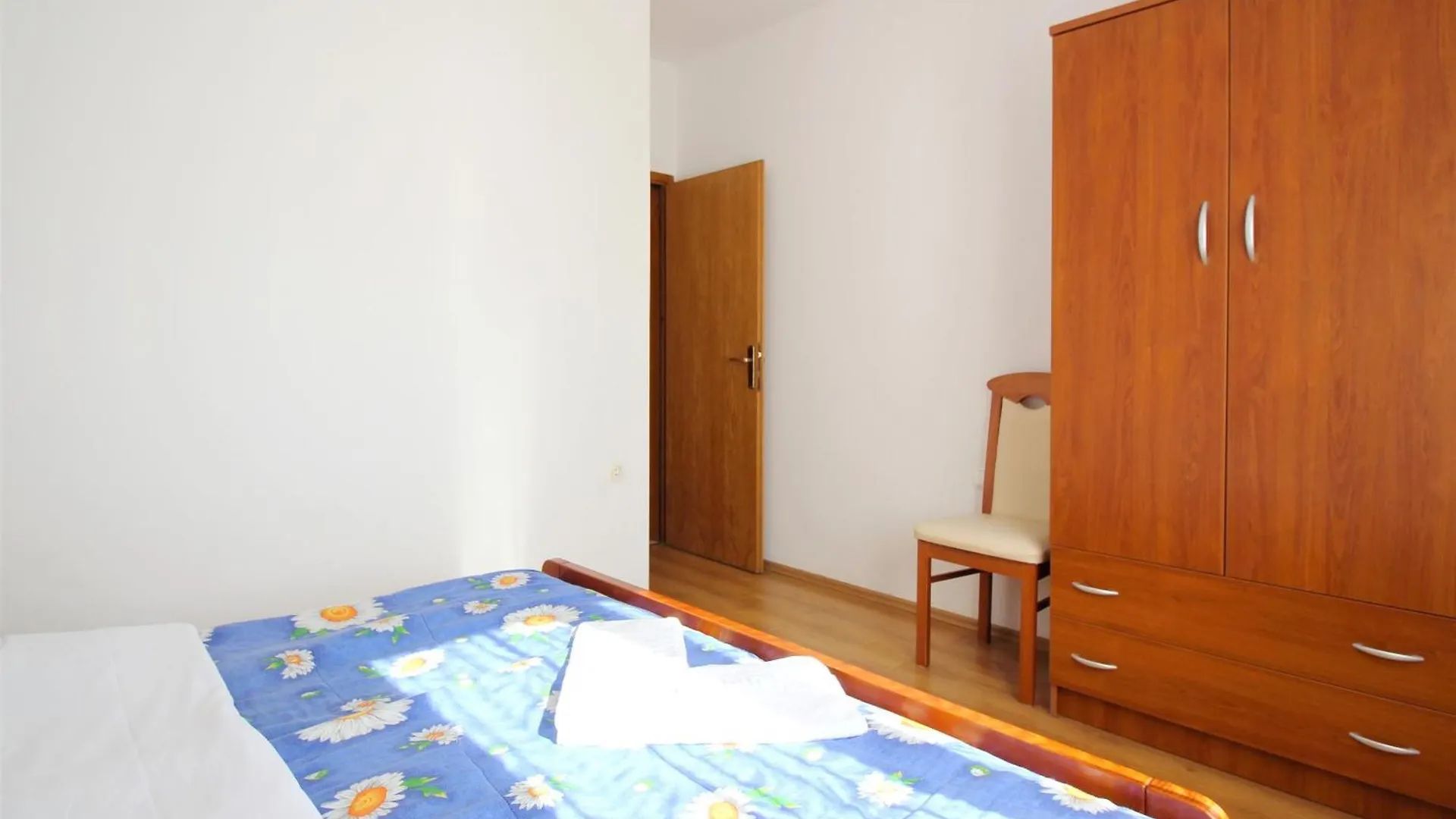 Apartments By The Sea Baska, Krk - 22725 0*, Baska (Krk) Croatia